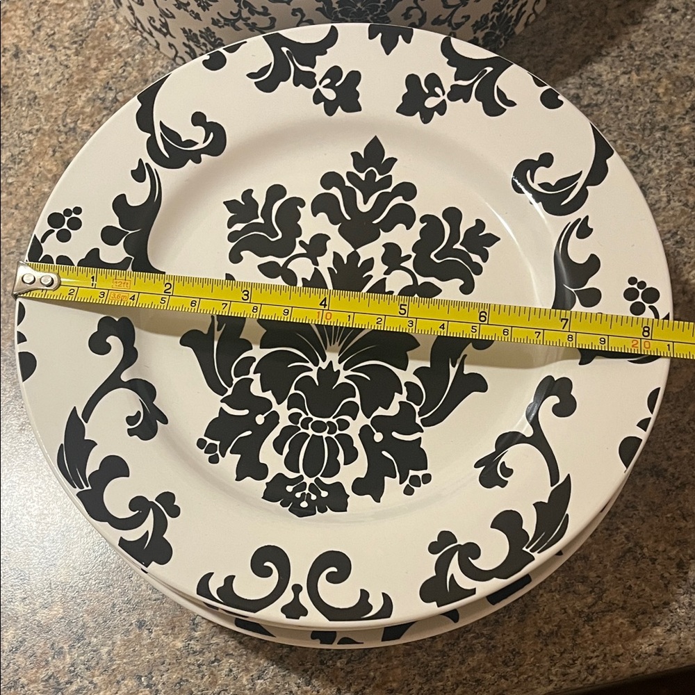 Rosanna Parisian Wallpaper Black and White Plate Set - Picture 8 of 9